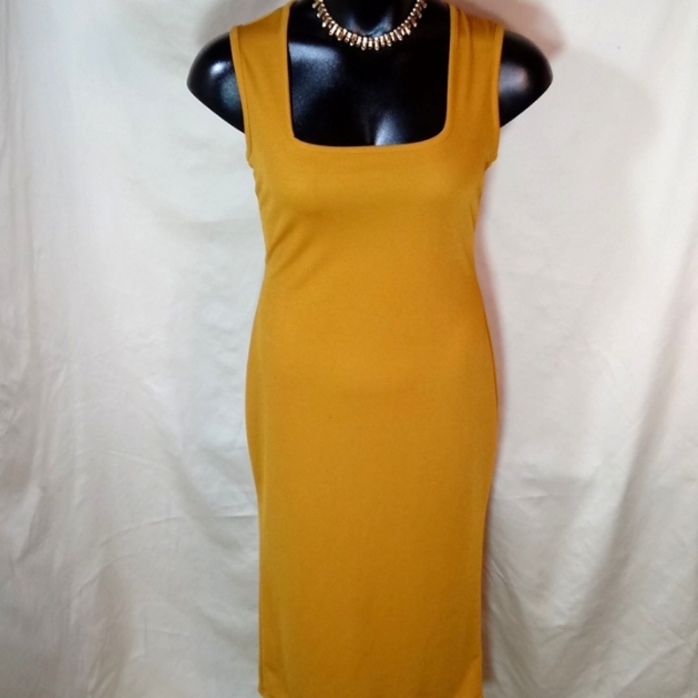 Boohoo Dress